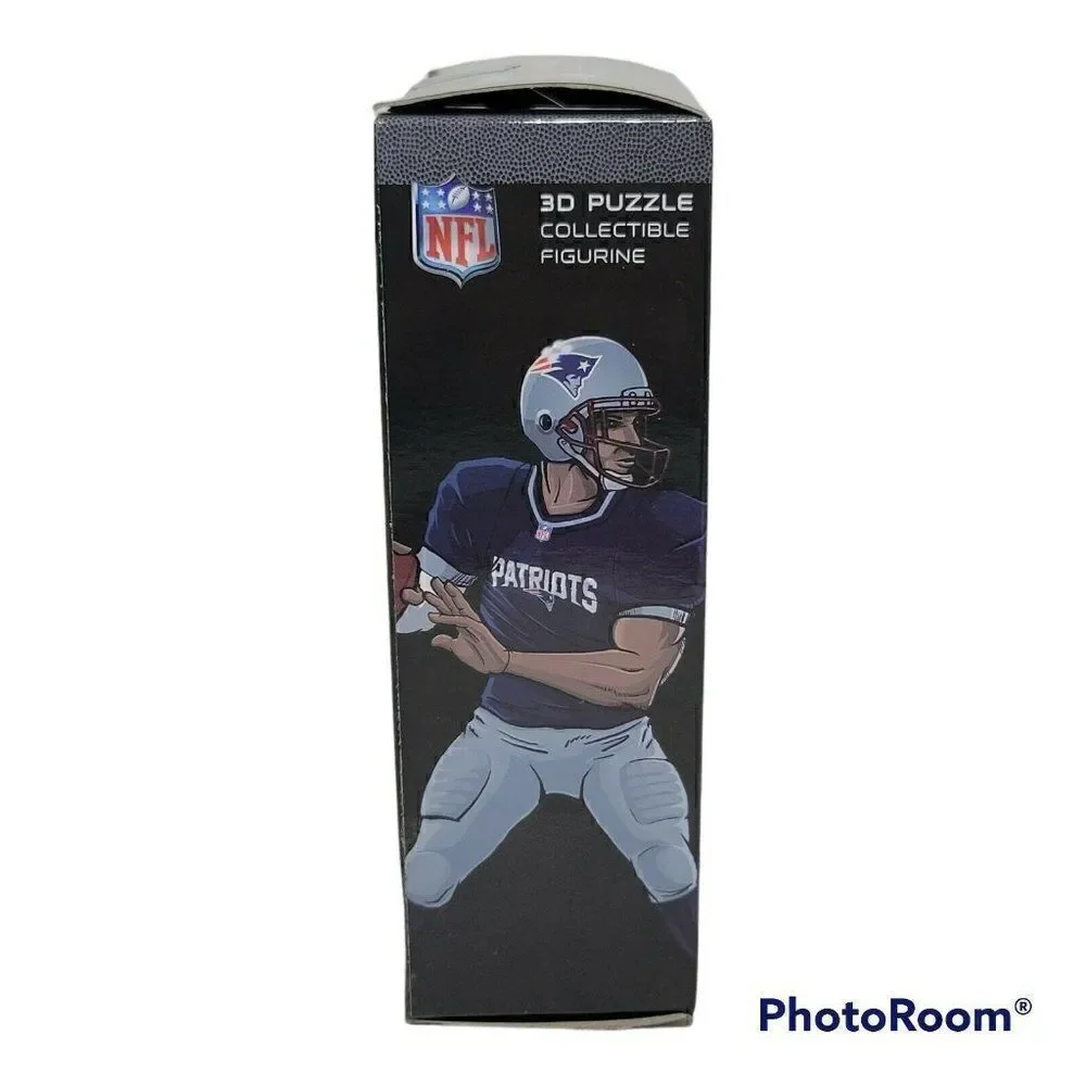 New England Patriots 3D Puzzle Uniform Collectible Figurine 25 Pieces NFL Gift‎